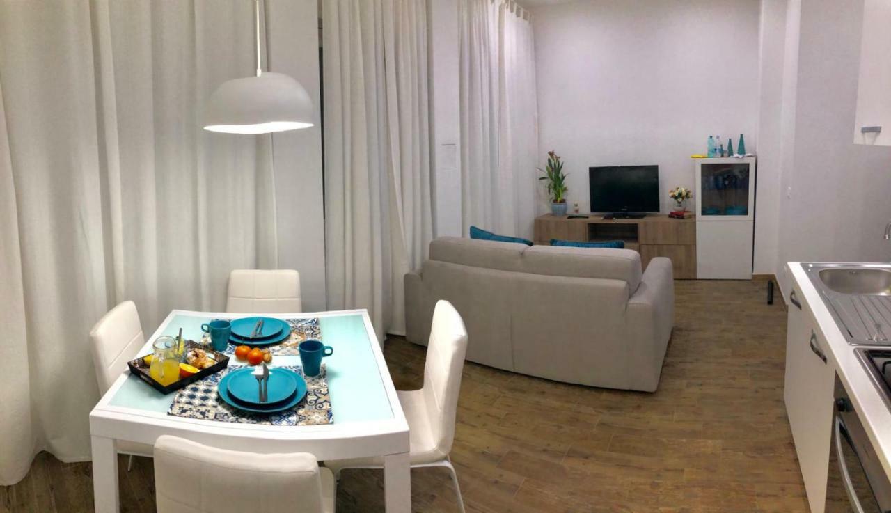 Mamma Roma 151 Apartment Bagian luar foto